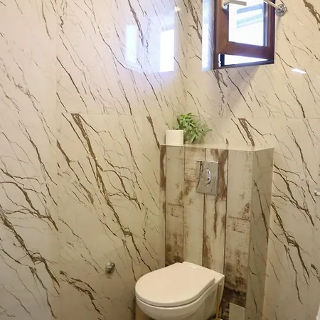 别墅 конакъ войнов Yasna Polyana