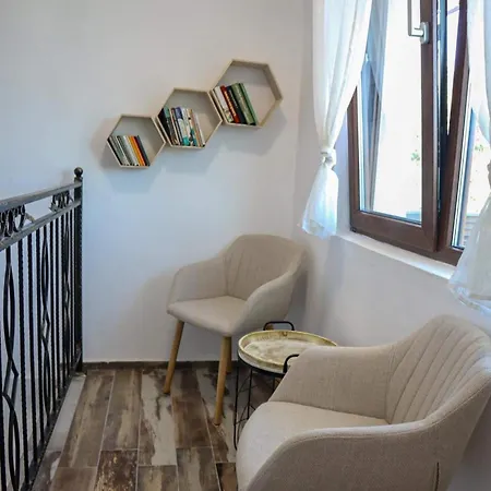 конакъ войнов 别墅