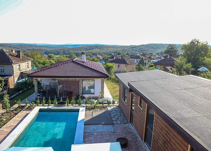 Βίλα конакъ войнов Yasna Polyana