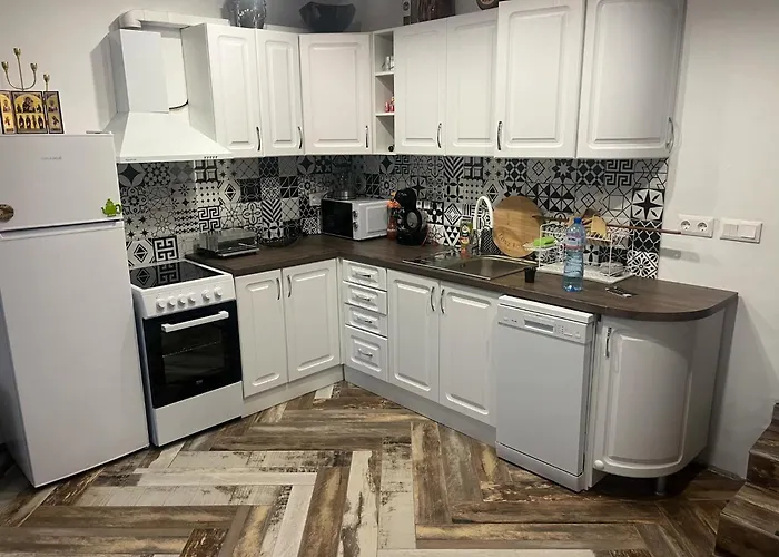 конакъ войнов Βίλα