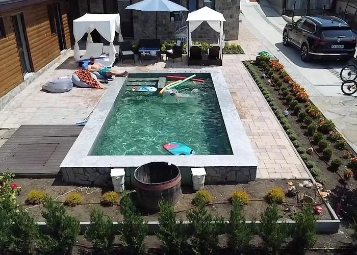 конакъ войнов Βίλα *